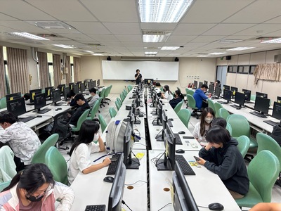 20251031-圖資1008-02